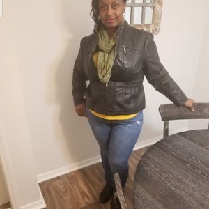 Meet your Posher, Kenya